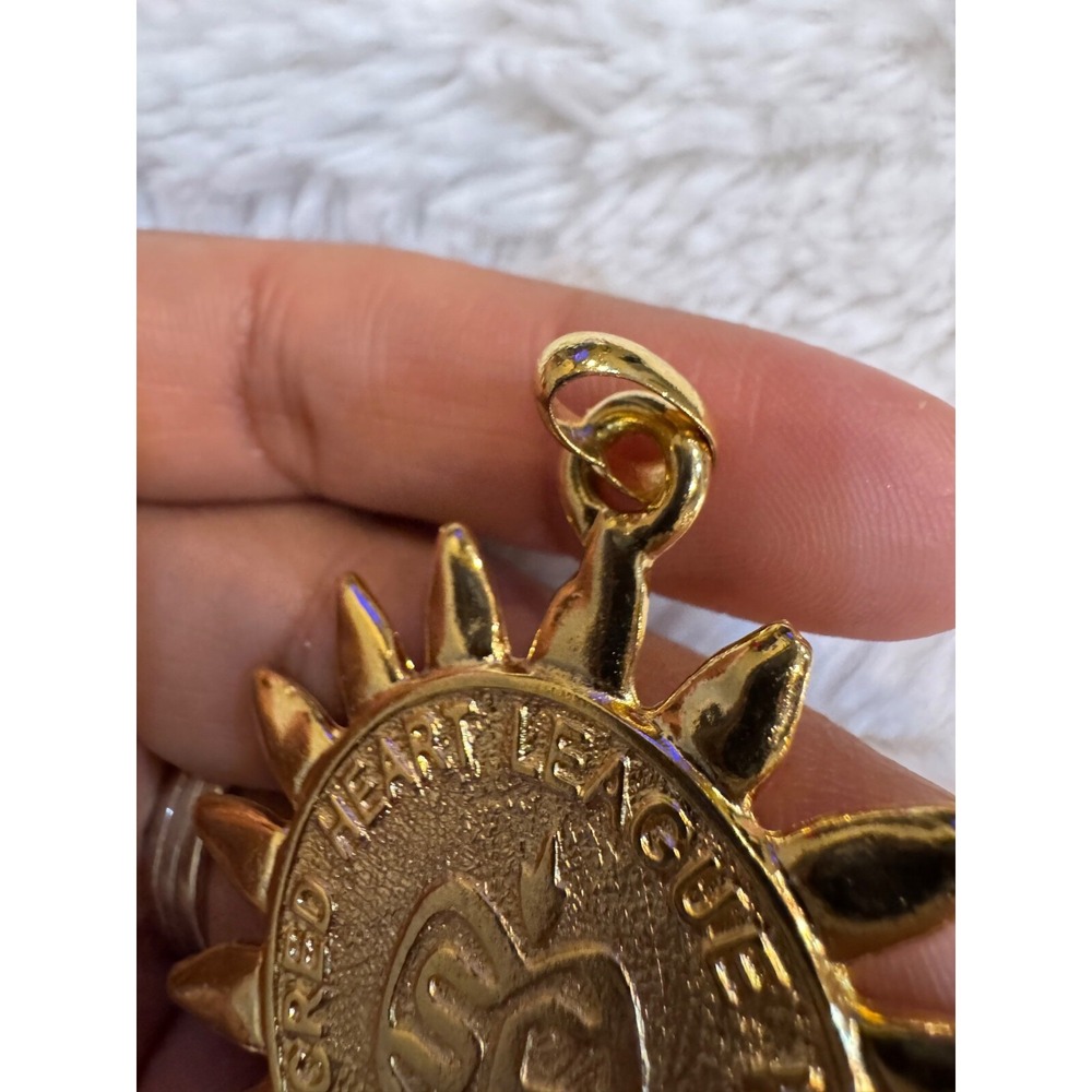 Sacred Heart League Walls Mississippi Bethlehem 2000 Keychain Charm - Picture 3 of 3
